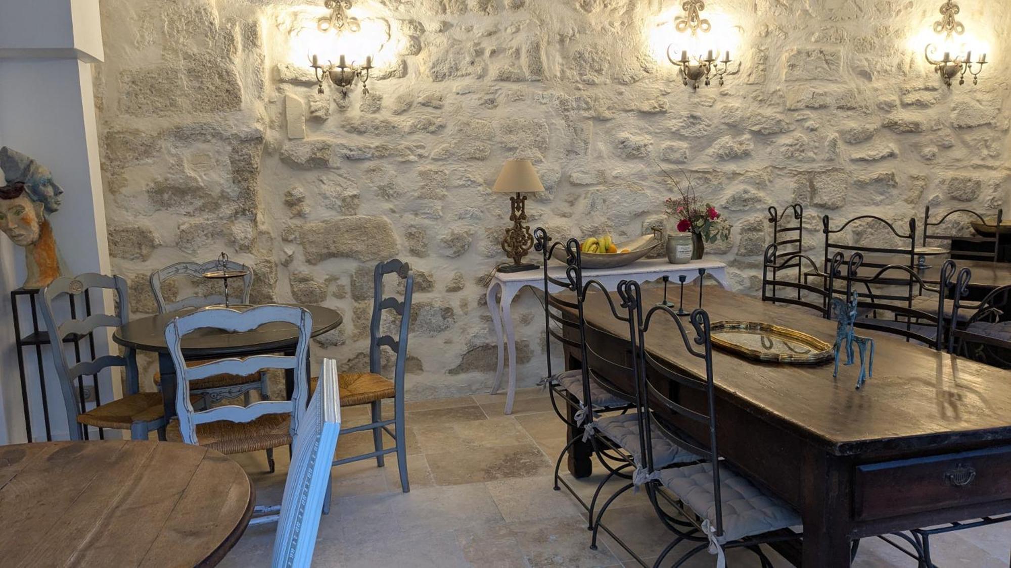 La Maison Des Augustins 4 Stars Spa Et Fitness Avignone Esterno foto