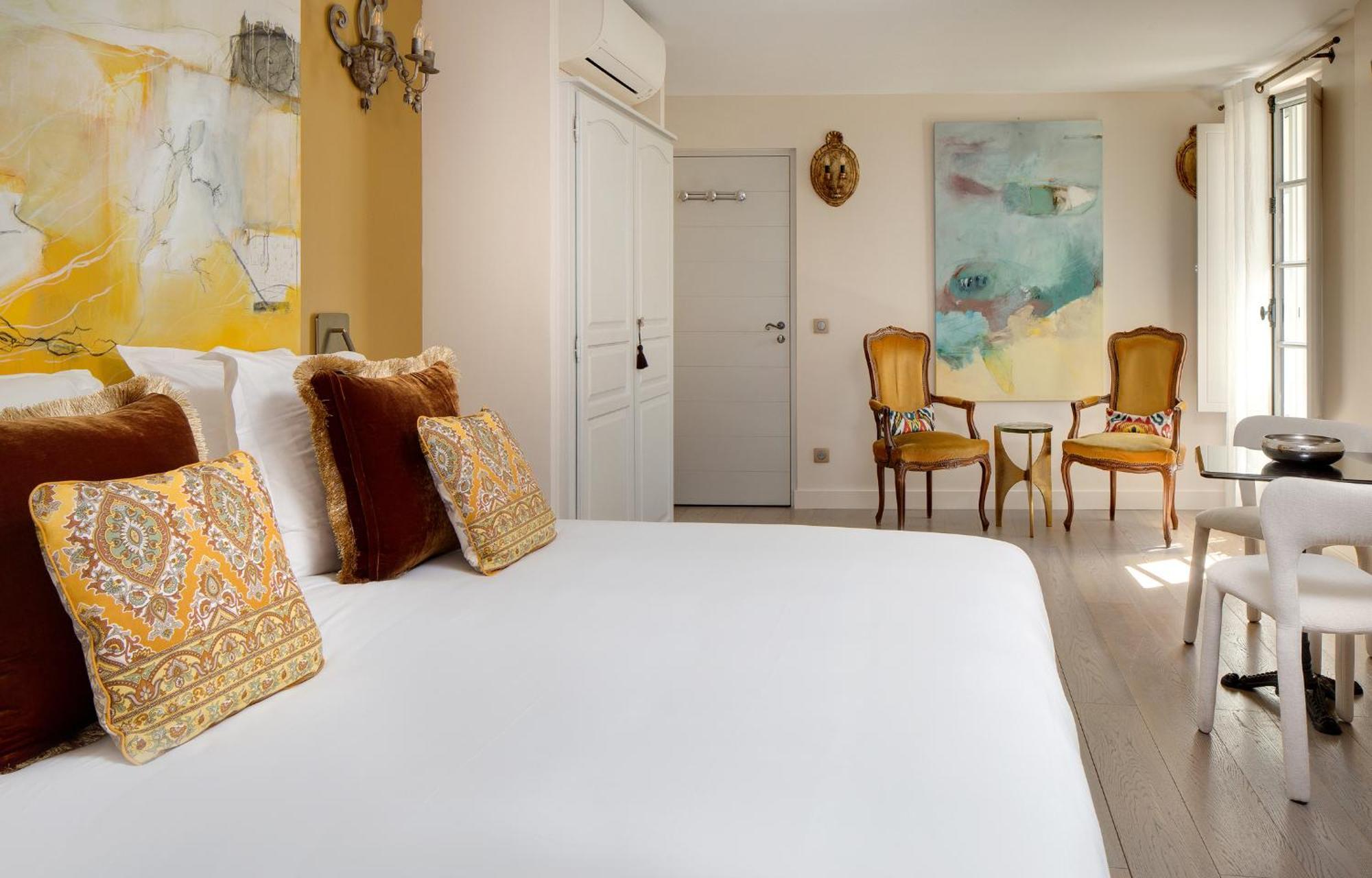 La Maison Des Augustins 4 Stars Spa Et Fitness Avignone Esterno foto