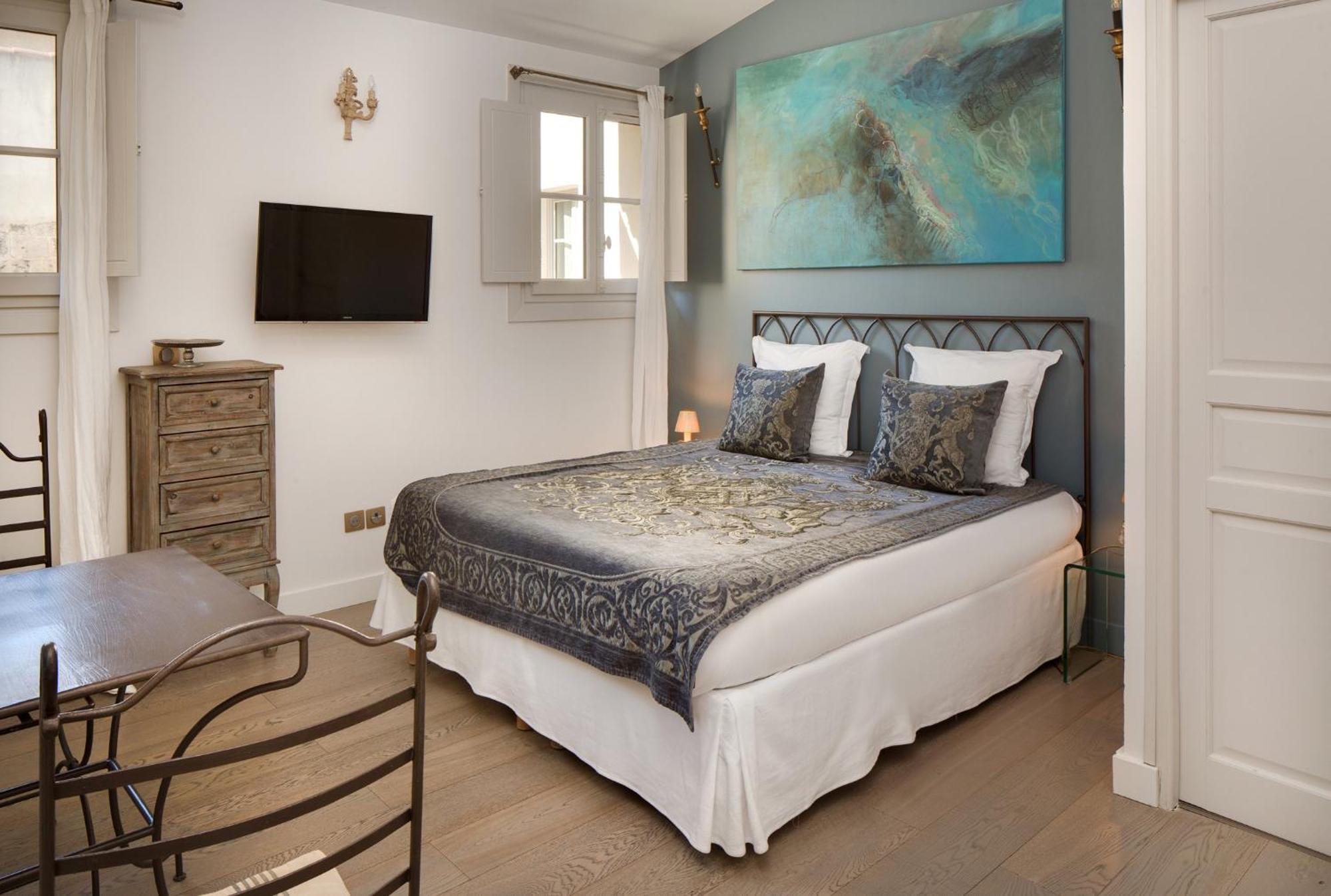 La Maison Des Augustins 4 Stars Spa Et Fitness Avignone Camera foto
