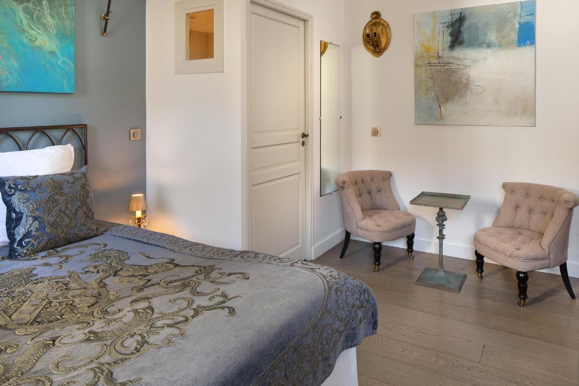 La Maison Des Augustins 4 Stars Spa Et Fitness Avignone Camera foto