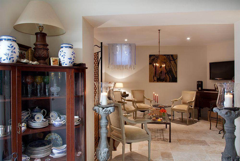 La Maison Des Augustins 4 Stars Spa Et Fitness Avignone Esterno foto