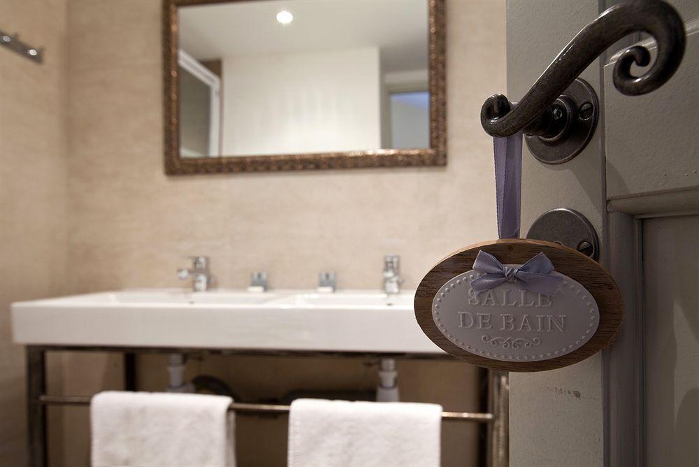 La Maison Des Augustins 4 Stars Spa Et Fitness Avignone Esterno foto